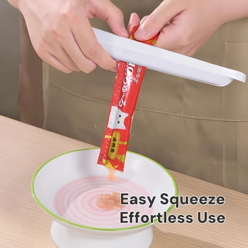 Automatic Cat Feeder, Pet Food Squeezer, Cat Food Squeezer, Sauce Squeezer, Magnetic Squeezer, Pet Meal Prep Squeezer, One - Click Clamp, One - Button Detachable and Washable, Magnetic Hanging, Hands - Free, Smooth Push, Easy to Clean - TopCat.BG